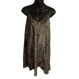 Nice Secret Treasures Nightgown Womens Size XL Satiny leopard print sexy, polyes